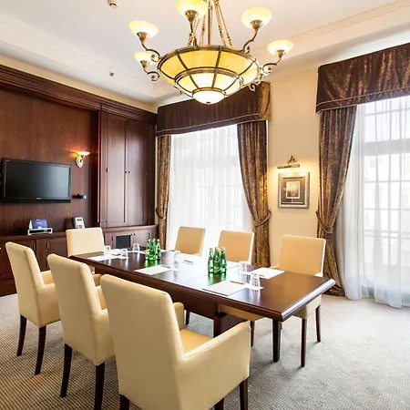 Radisson Blu Hotel,